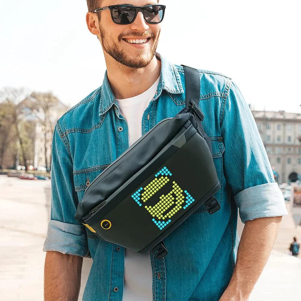 Divoom Pixoo Sling Bag - Bluetooth Pixel Display 90100058180