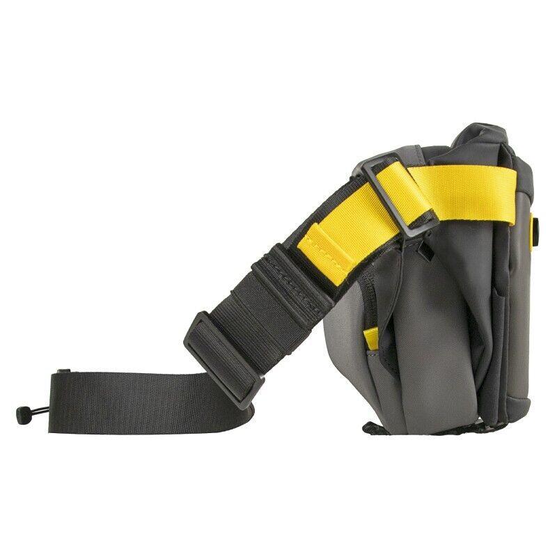 Divoom Pixoo Sling Bag - Bluetooth Pixel Display 90100058180