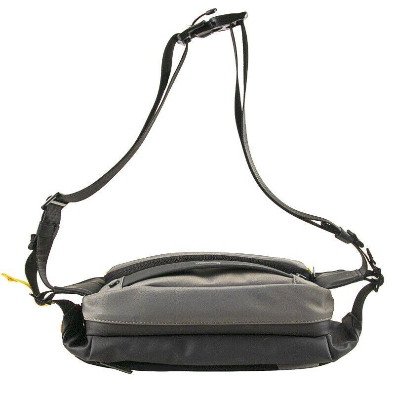 Divoom Pixoo Sling Bag - Bluetooth Pixel Display 90100058180