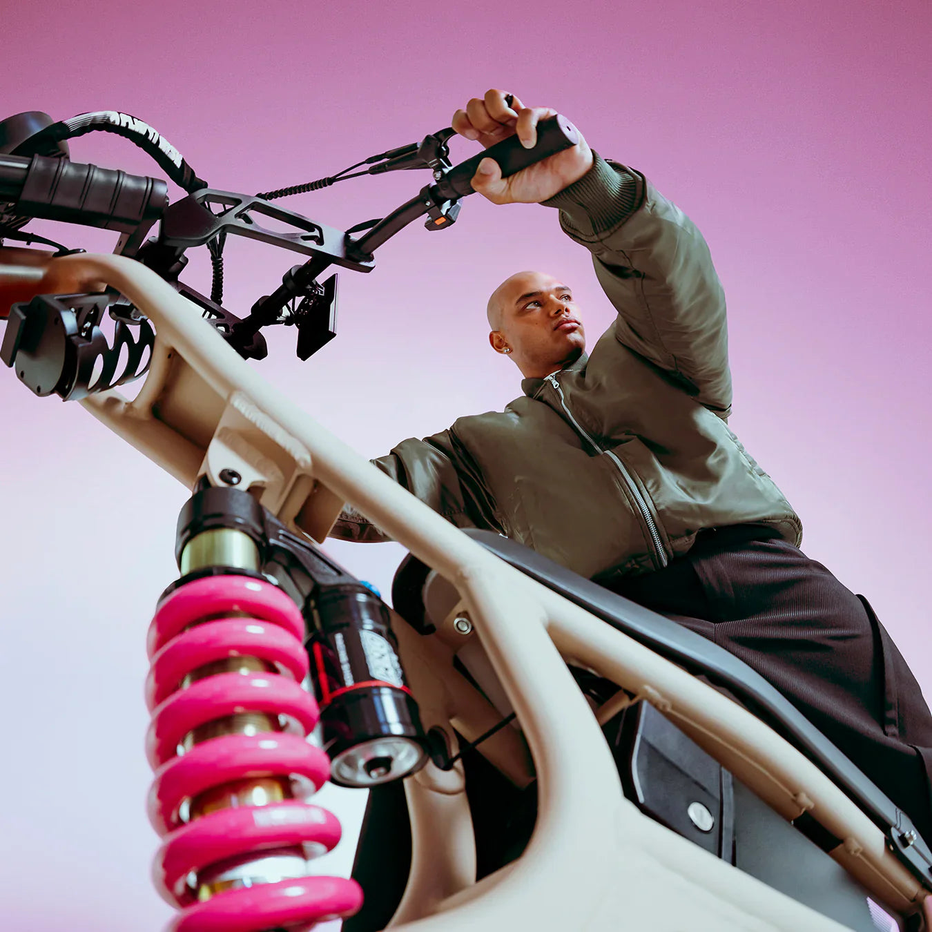 Flight Risk FR555 eBike  6 Months Free Service - White