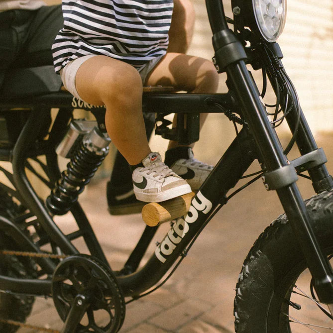 FATBOY GROM SEAT & FOOT PEGS